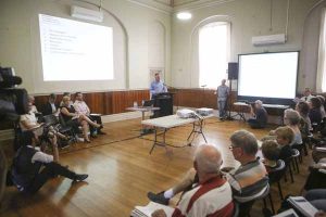 Authorities vow to heed Lancefield-Cobaw fire lessons