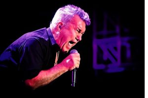 Cold Chisel warms Hanging Rock hearts