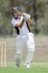 Riddell chases bigger scores