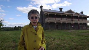 Hundreds gather to save old hospital