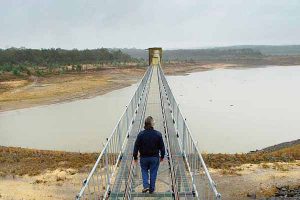 Drought forces switch to Melbourne water