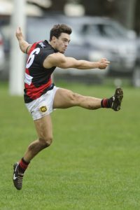 Riddell to keep playing the kids