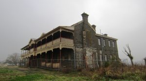 Order to clean up old hospital