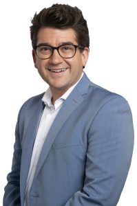 Labor returns to power