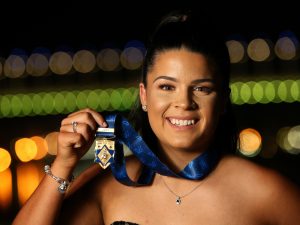 Madison Prespakis claims rising star award