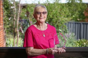 Volunteer shows how it’s done