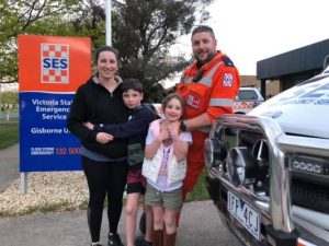 SES like a community: volunteer