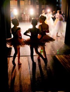 Support for women in arts