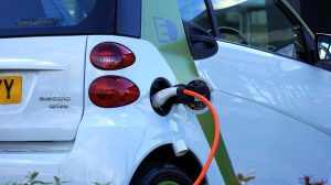 Call to jump-start electric vehicle industry