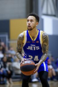 Sanders lands at the Jets