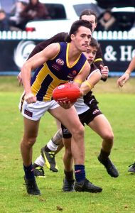 Undermanned Sharks snare another win