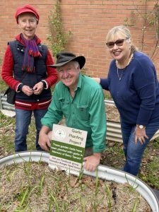 Sharing seeds and saving money