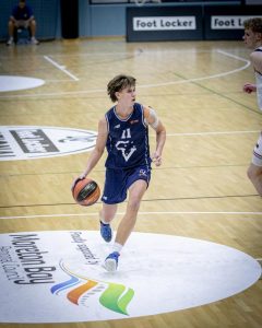 Teen’s Aussie dream