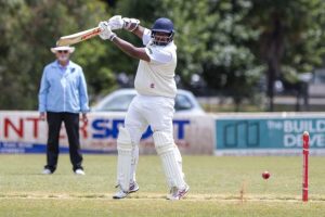 Roar strengthen squad