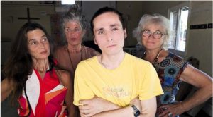 Adrifting a fabulous comedy