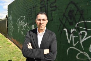 Hume calls for better housing