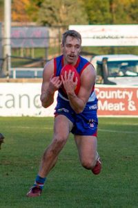 Ladder leaders to meet in epic clash