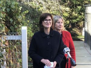 Minister visits Macedon for Tiny Towns announcement