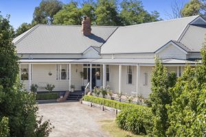 Charming Victorian home on a spacious 4,429m² block