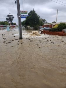 Sunbury main burst contained