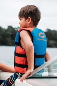 Stay safe on boats these school holidays