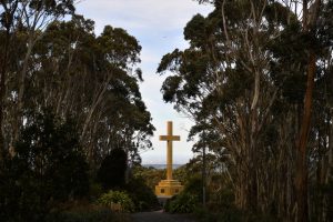 Memorial Cross to temporarily close