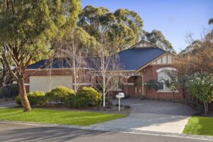 Quality, comfort and style in a sought-after pocket