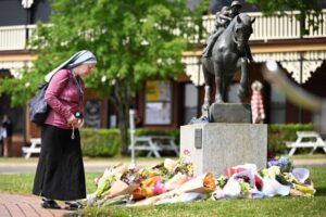 Coroner to hold inquest into pub crash that killed five