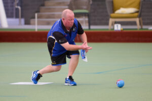 Sunbury starts with win