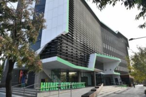 Hume moves on hosting congress