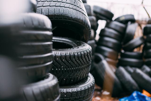 Council urges federal action on tyre dumping