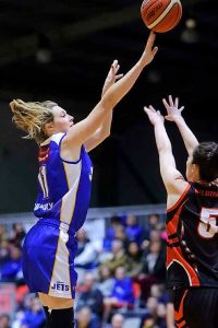 Sunbury’s Jess Bygate signs with Boomers