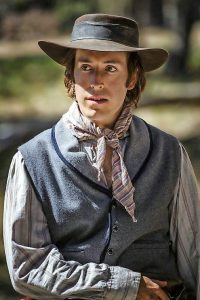 Gisborne actor called home