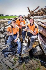 Woodchopping champions all in the family