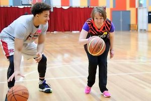 Houston basketballer shoots hoops in Sunbury