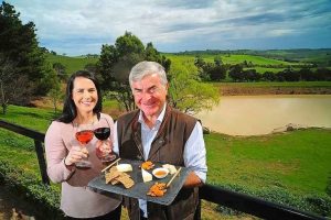 Birds, wine on Cloud 9