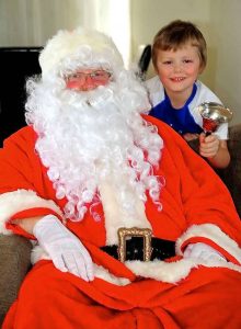 Sunbury’s Sean Balchin does Santa Home Visits for the Kids