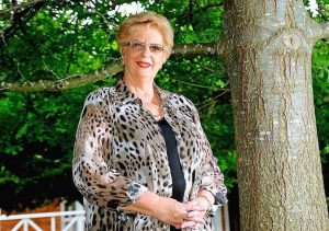 Diana Abruzzi founded the first women’s Chamber of Commerce