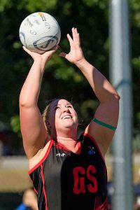 Riddell gains some ground