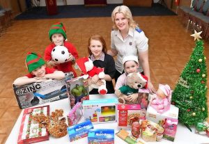 Salvos keep connected