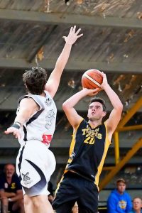 Kyneton Tigers toil for no reward