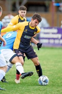 Sunbury United scores early