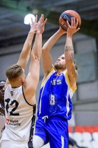 Sunbury Jets roar into contention