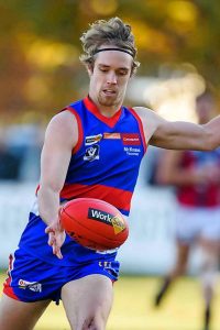 Gisborne gets the points in scrappy win