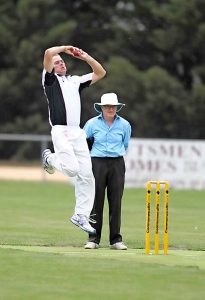 Riddell puts faith in coach