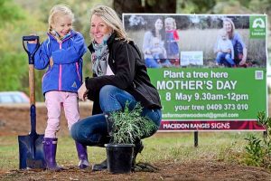 Tree planting to remember mum